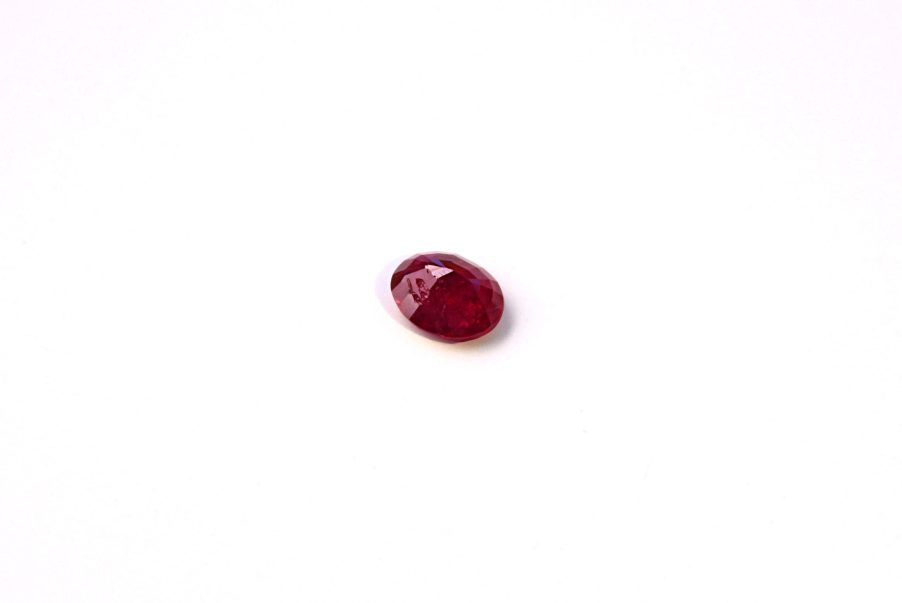 Oval-cut vivid red natural Ruby