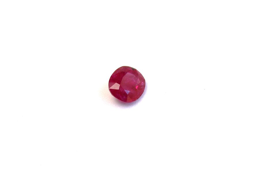 Oval-cut Ruby