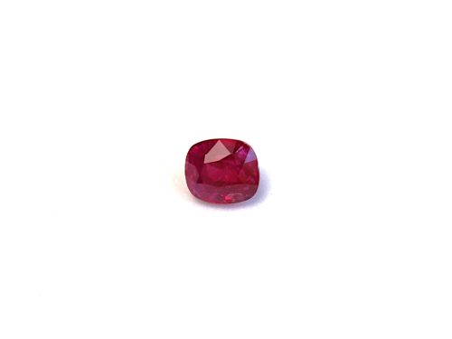 GM099 1 Cushion-cut natural Ruby