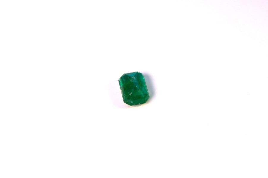 Medium dark green natural Emerald in emerald cut