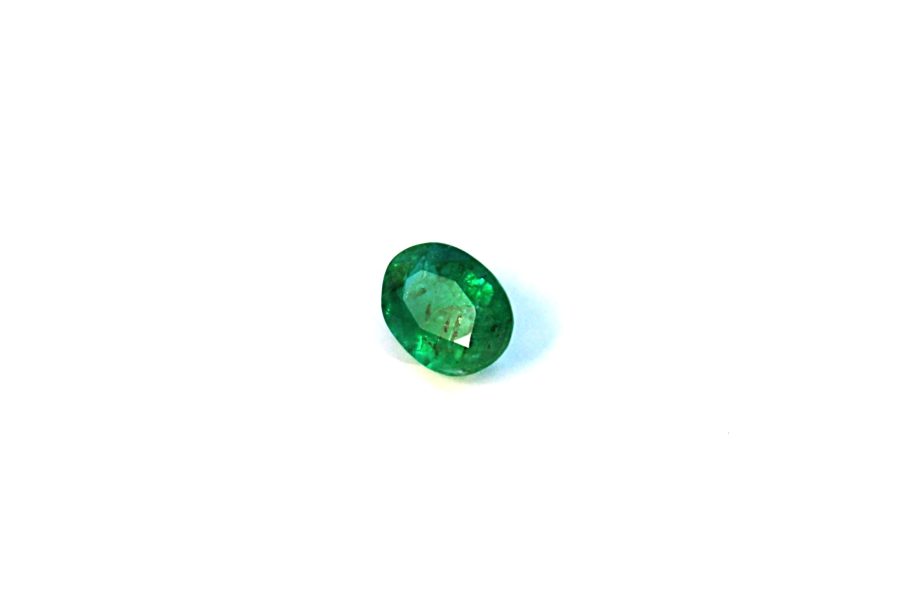 Medium green natural Emerald in oval cut