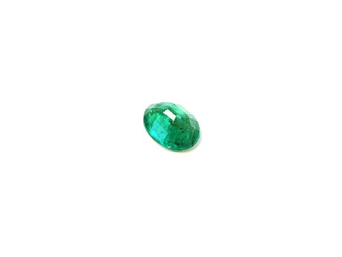 Medium green natural Emerald in oval cut