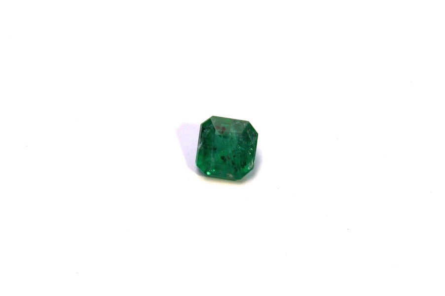 Medium dark green natural Emerald in emerald cut
