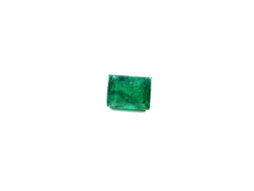 Medium dark green natural Emerald in princess cut