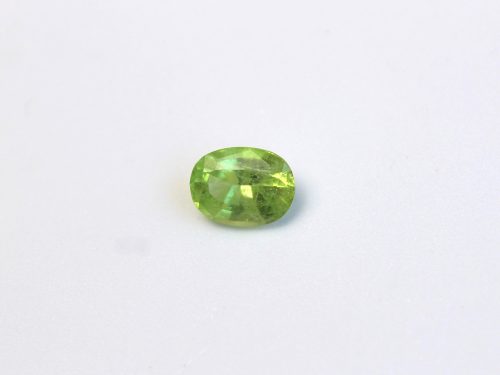 GM110 3 Oval Peridot